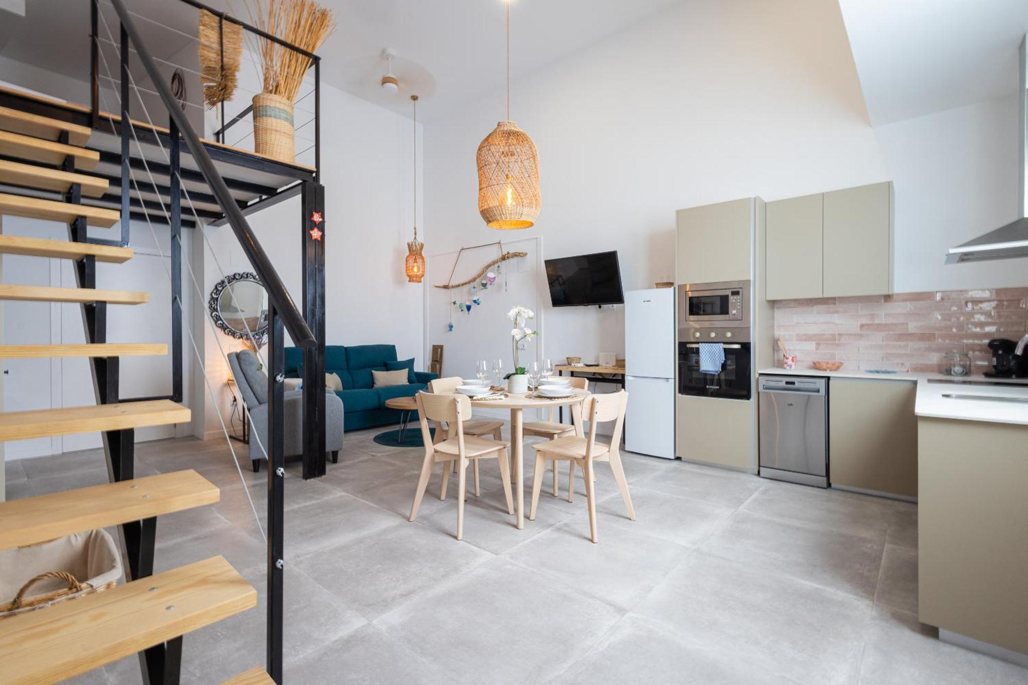 Florit Flats - The Port Avenue Duplex Valence